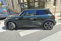 Mini MINI JOHN COOPER WORKS 2.0 i 231 CH BVA 8 TOIT OUVRANT / HARMAN KARDON...