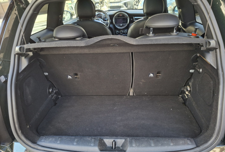Mini MINI JOHN COOPER WORKS 2.0 i 231 CH BVA 8 TOIT OUVRANT / HARMAN KARDON...