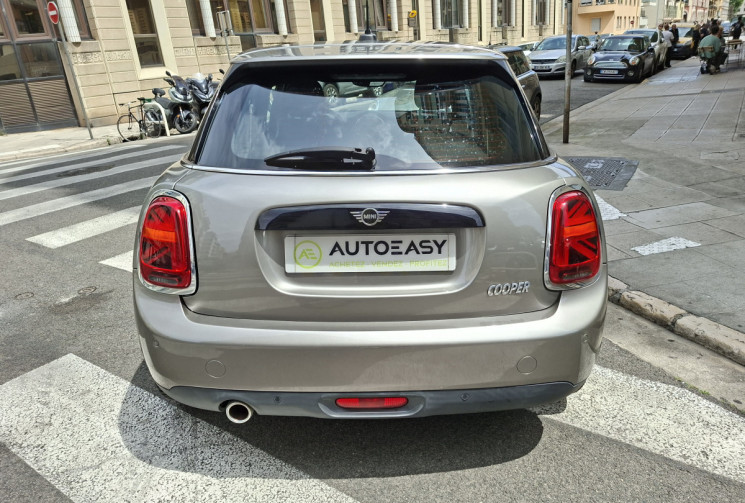 Mini MINI 5 PORTES COOPER 1.5 136 RED HOT CHILI DCT 7