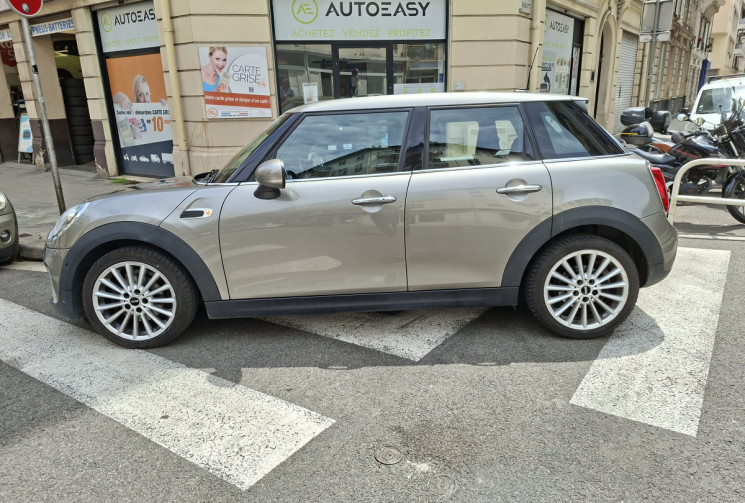 Mini MINI 5 PORTES COOPER 1.5 136 RED HOT CHILI DCT 7