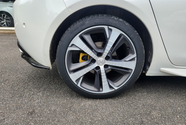 Peugeot 308 1.6 PureTech 225ch S&S GT EAT8