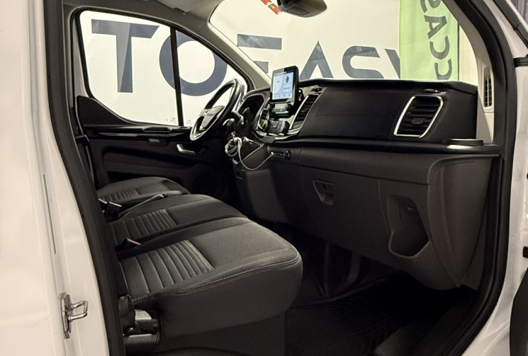 Ford TRANSIT CUSTOM FG LIMITED 2.0 TDCI ECOBLUE 131 ch MOTEUR NEUF TVA RECUPERABLE 19160€ HT 