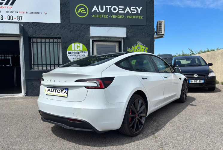 Tesla Model 3 STANDAR RANGE RWD / JANTES 20 POUCES / 15700 KMS / GARANTIE TESLA 11/2027