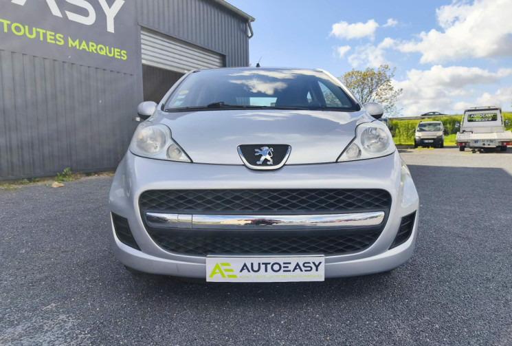 Peugeot 107 1.4 HDI 55 CH 5 PORTES DISTRIB NEUVE