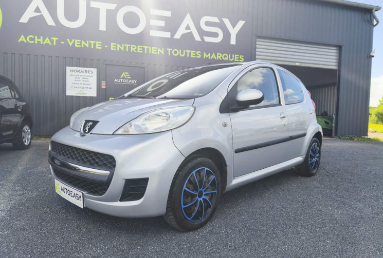 Peugeot 107 1.4 HDI 55 CH 5 PORTES DISTRIB NEUVE