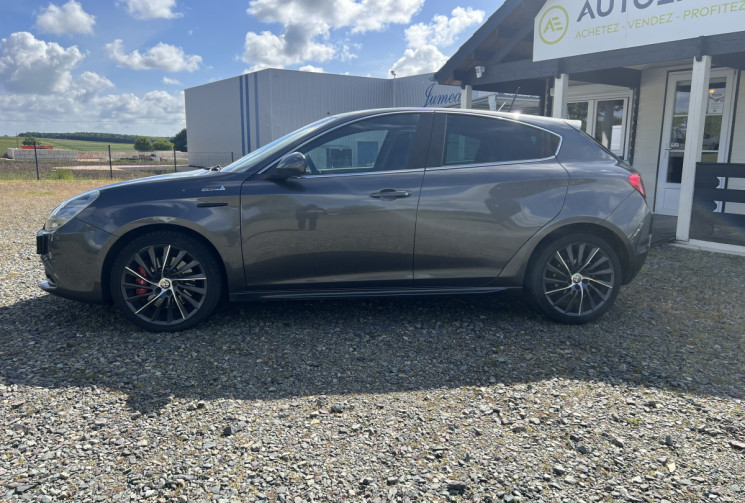Alfa Romeo GIULIETTA 2.0 JTDm 175ch BVA QV-LINE / GPS / Garantie 6 mois