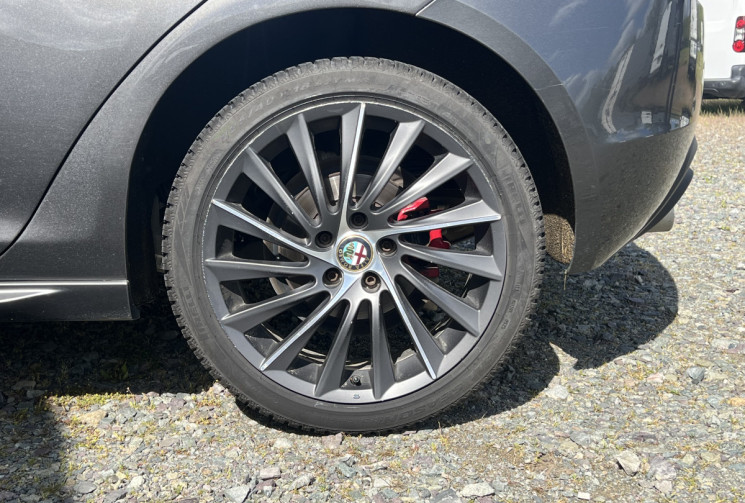Alfa Romeo GIULIETTA 2.0 JTDm 175ch BVA QV-LINE / GPS / Garantie 6 mois