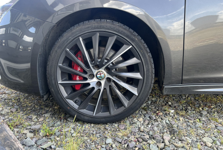 Alfa Romeo GIULIETTA 2.0 JTDm 175ch BVA QV-LINE / GPS / Garantie 6 mois