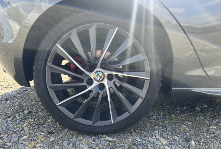 Alfa Romeo GIULIETTA 2.0 JTDm 175ch BVA QV-LINE / GPS / Garantie 6 mois
