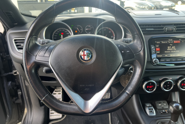 Alfa Romeo GIULIETTA 2.0 JTDm 175ch BVA QV-LINE / GPS / Garantie 6 mois