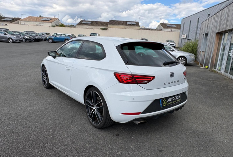 SEAT LEON SC  3 PORTES COUPE 2.0 TSI  300 CUPRA / ENTRETIEN EXCLUSIVEMENT SEAT / GARANTIE 12 MOIS 