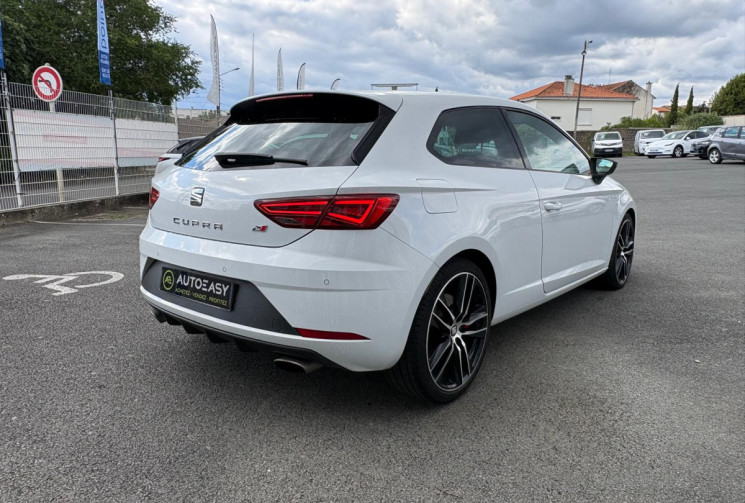 SEAT LEON SC  3 PORTES COUPE 2.0 TSI  300 CUPRA / ENTRETIEN EXCLUSIVEMENT SEAT / GARANTIE 12 MOIS 