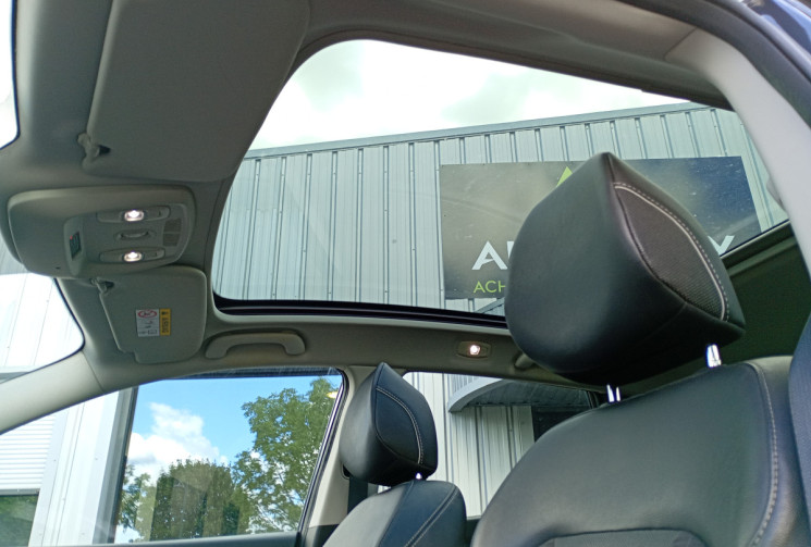 Renault Kadjar  1.2 TCE 130 ENERGY INTENS avec Attelage