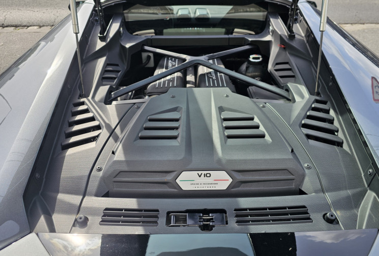 Lamborghini Huracan EVO V10 5.2L 640 4wd CARBON MALUS PAYÉ IMMAT FRANÇAISE BIEN LIRE L'ANNONCE