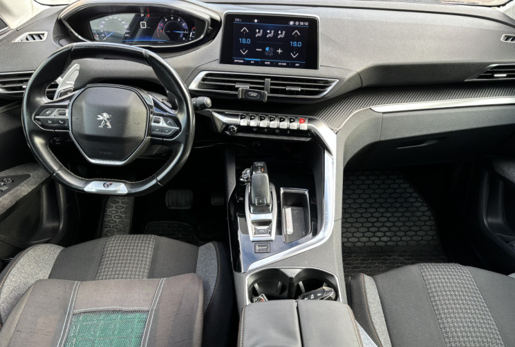 Peugeot 3008 1.2 THP 130 ACTIVE boite auto