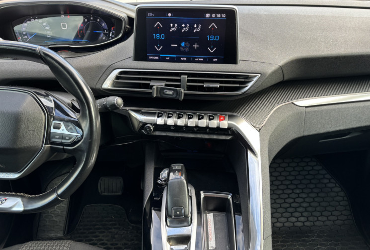 Peugeot 3008 1.2 THP 130 ACTIVE boite auto