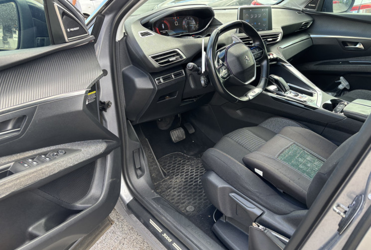 Peugeot 3008 1.2 THP 130 ACTIVE boite auto