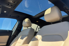 Mercedes GLA 180 SENSATION / CUIR COMPLET/ 69000 KMS AVEC SUIVI COMPLET /  EXCELLENT ÉTAT