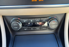 Mercedes GLA 180 SENSATION / CUIR COMPLET/ 69000 KMS AVEC SUIVI COMPLET /  EXCELLENT ÉTAT