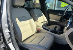 Mercedes GLA 180 SENSATION / CUIR COMPLET/ 69000 KMS AVEC SUIVI COMPLET /  EXCELLENT ÉTAT