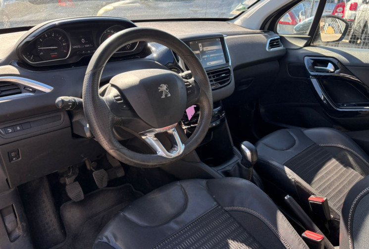 Peugeot 208 1.2 VTi Allure / Distribution ok / Révisée / Garantie