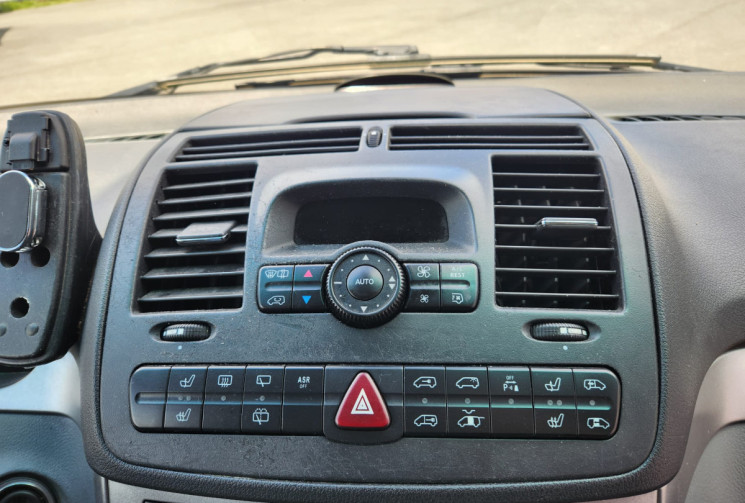 Mercedes VIANO  3.0 i V6 204 MARCO POLO / BOITE AUTOMATIQUE/CAMERA DE RECUL/GARANTIE 12 MOIS
