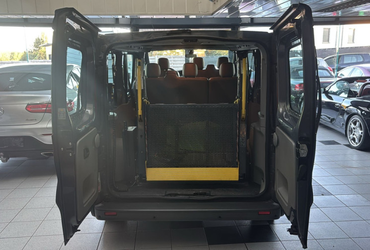 Opel VIVARO 2.0 CDTI 1ERE MAIN TPMR MINIBUS 9 PLACES 138 500KMS ENTRETIEN A JOUR GARANTIE 12 MOIS