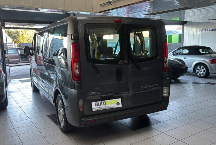 Opel VIVARO 2.0 CDTI 1ERE MAIN TPMR MINIBUS 9 PLACES 138 500KMS ENTRETIEN A JOUR GARANTIE 12 MOIS