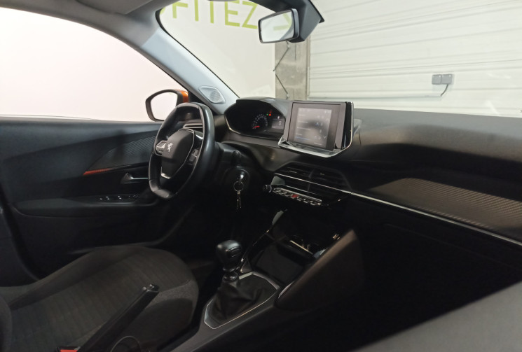 Peugeot 2008 1.2 100 ch finition Active / Courroie de distribution remplacée / Véhicule première mai