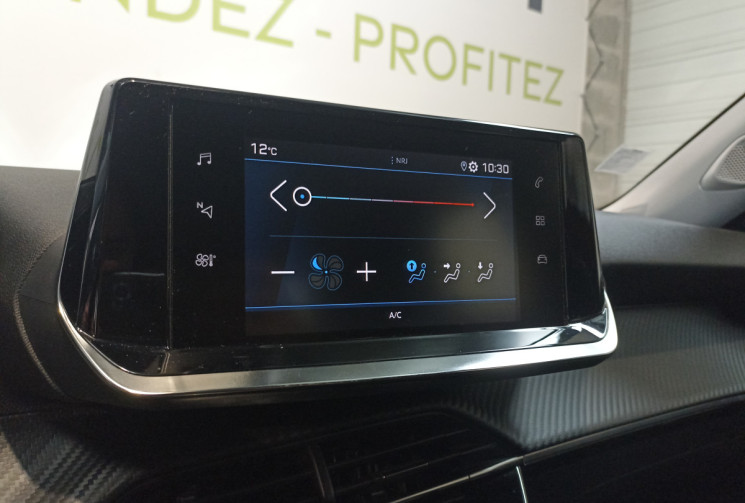 Peugeot 2008 1.2 100 ch finition Active / Courroie de distribution remplacée / Première main