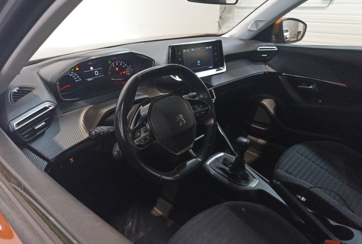 Peugeot 2008 1.2 100 ch finition Active / Courroie de distribution remplacée / Véhicule première mai