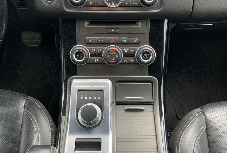 Land-Rover Range Rover Sport 3.0 TDV6 S 256 Première Main