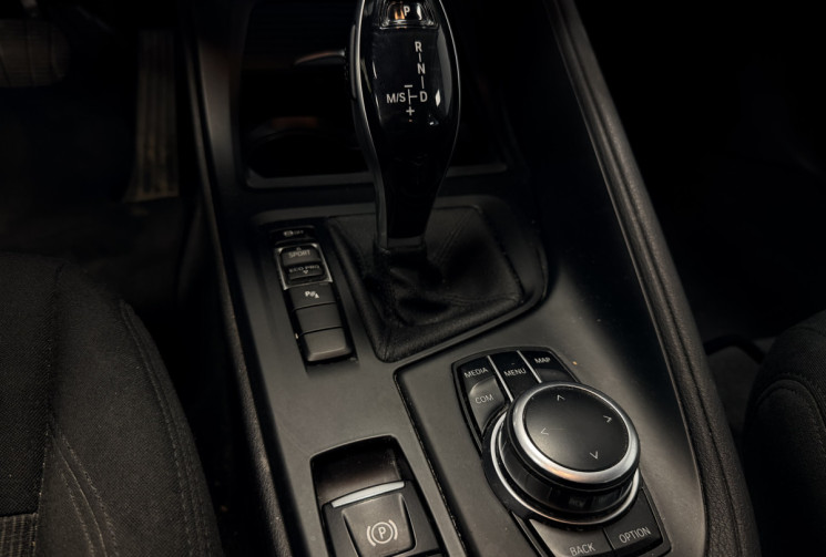 BMW X1 16 d Business Design