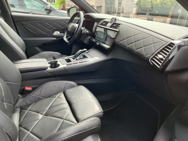 DS DS 7 Crossback Phase 2 E-tense 1.6 THP 300 Plug in Hybrid 4X4 200 cv RIVOLI / Suivi DS
