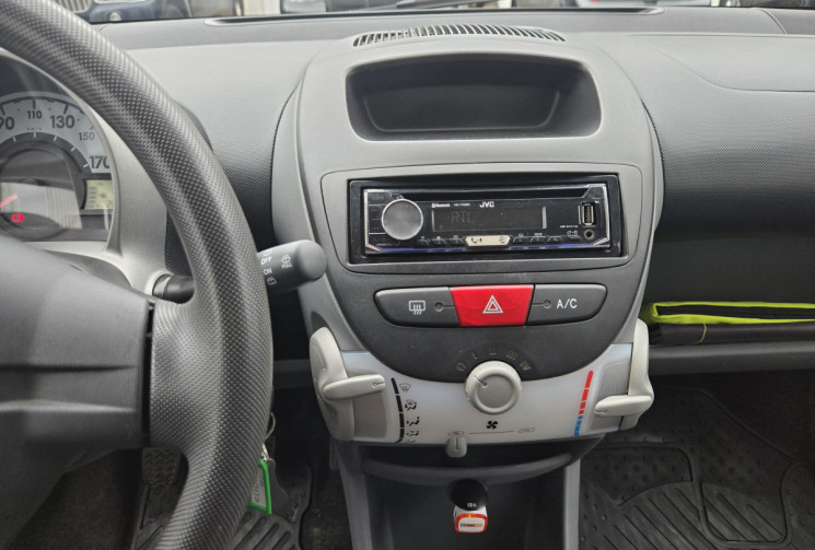 Citroën C1 3 Portes 1.0 i 12V 68 cv *Faible kilométrage*