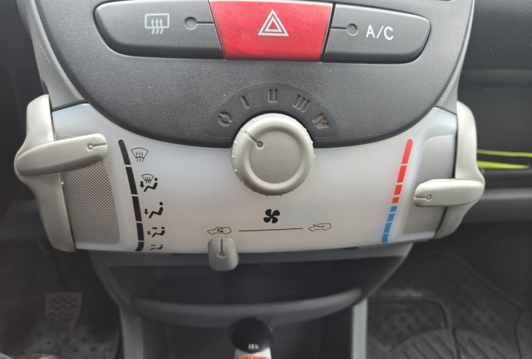 Citroën C1 3 Portes 1.0 i 12V 68 cv *Faible kilométrage*