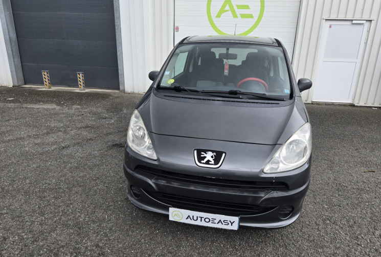 Peugeot 1007 1.4 75 CV