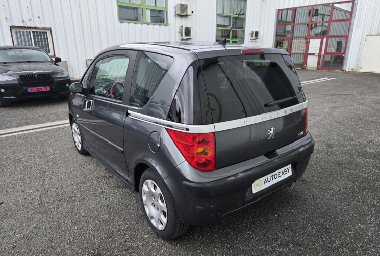 Peugeot 1007 1.4 75 CV