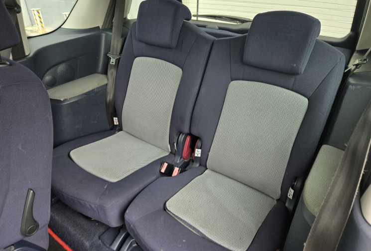 Peugeot 1007 1.4 75 CV