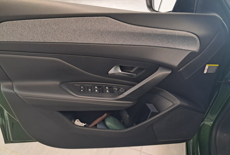 Peugeot 308 III 1.2 PureTech 130 S&S Allure Pack EAT8  - 2eme main  - SUIVI ENTRETIEN -  REVISEE 
