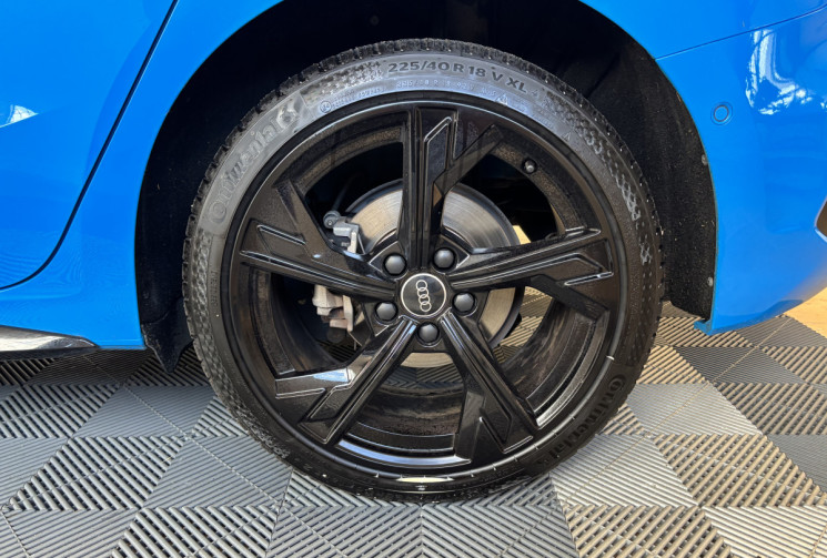 Audi A3 SPORTBACK 40 1.4 TFSIE 204 PLUG IN HYBRID S TRONIC6 SLINE / TOIT OUVRANT