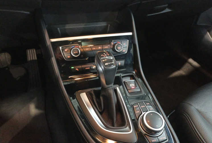 BMW SERIE 2 ACTIVETOURER 225xeA 224ch Luxury