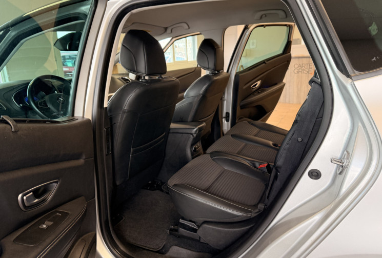 Renault Scénic IV 1.3 TCE 140 INTENS / ENTRETIEN A JOUR 