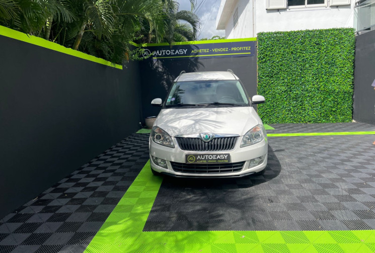 Skoda ROOMSTER  Phase 2 1.2 TSi DSG 105 cv AMBITION
