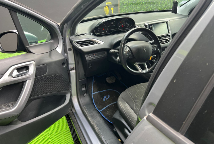 Peugeot 2008 1.2 THP 12V S&S EAT6 110 cv ALLURE