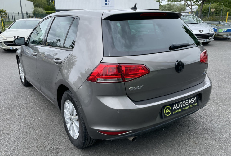 Volkswagen Golf VII 1.6 TDI 110 ch Confortline BVM5
