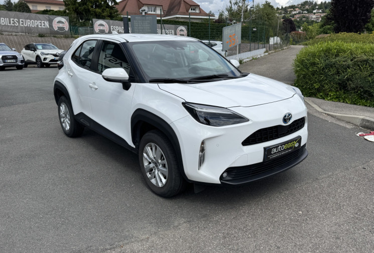 Toyota Yaris Cross 1.5 Hybrid 116ch HEV Dynamic Business Auto