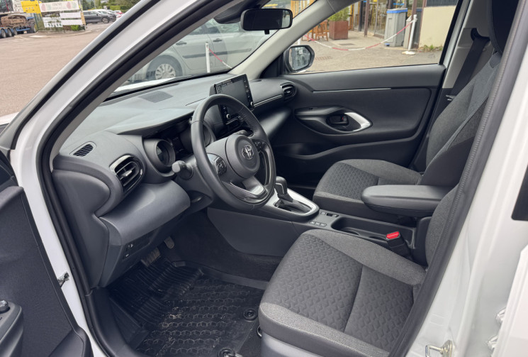 Toyota Yaris Cross 1.5 Hybrid 116ch HEV Dynamic Business Auto
