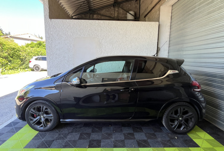 Peugeot 208 1.6 THP 208ch GTi S&S 3p