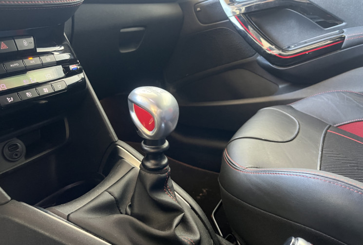 Peugeot 208 1.6 THP 208ch GTi S&S 3p